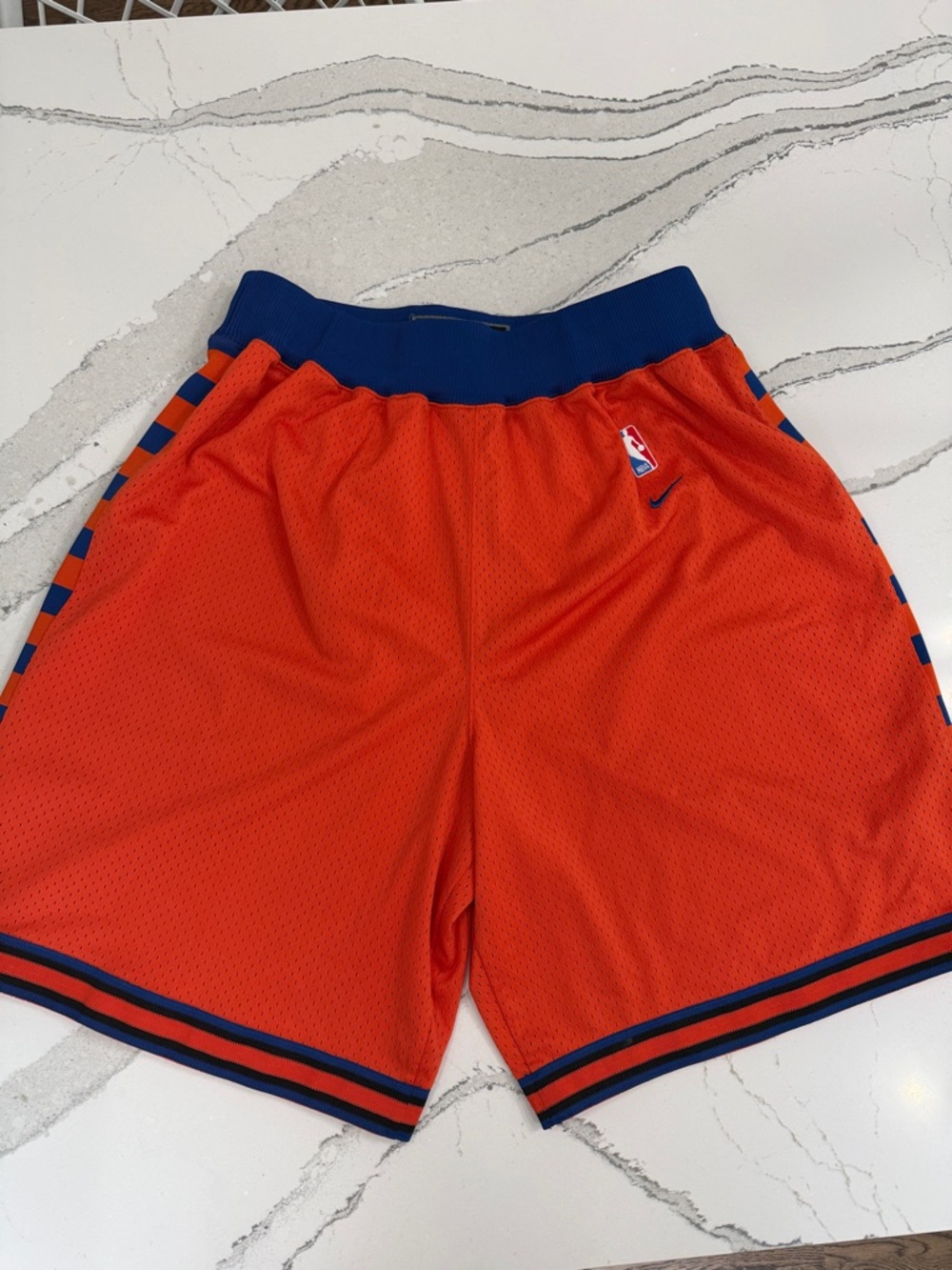 Vintage Nike Team NBA Ny Knicks Orange Basketball Shorts XXL New York #52